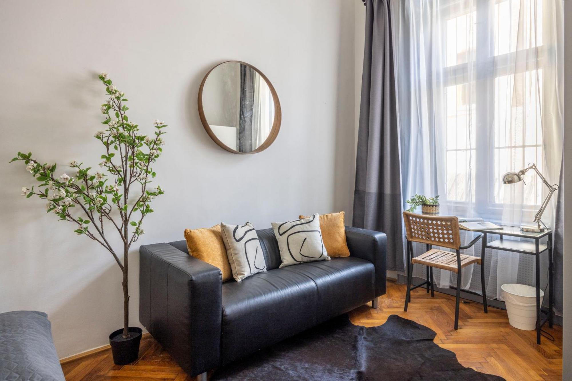 Charming & Cozy Stylish Apartment In The Heart Of Budapest Eksteriør billede