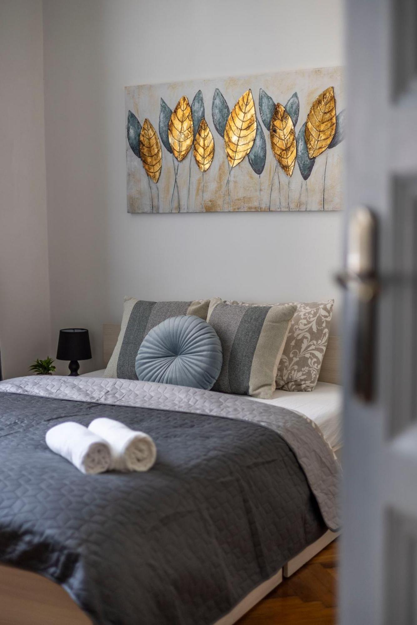 Charming & Cozy Stylish Apartment In The Heart Of Budapest Eksteriør billede