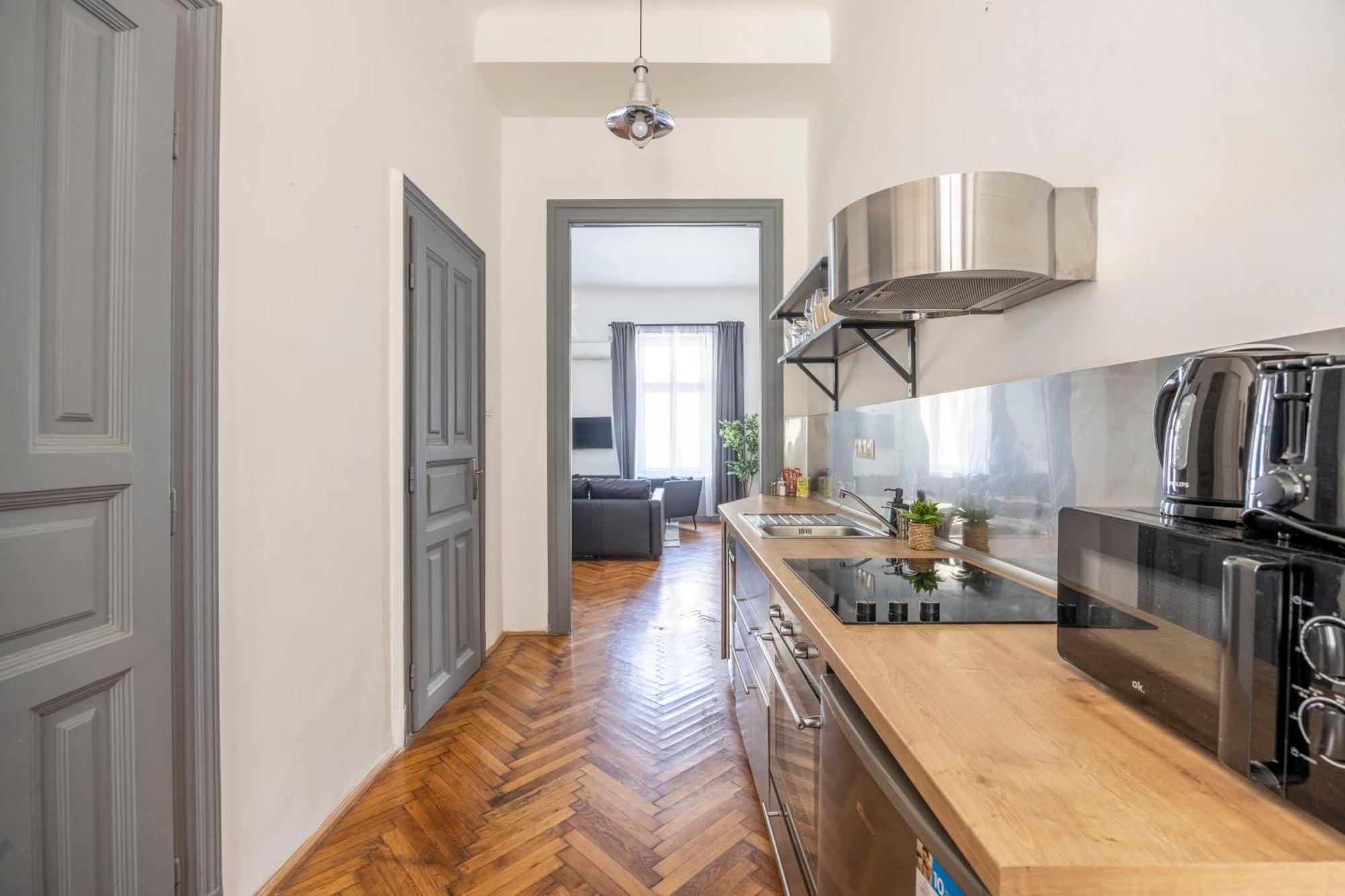Charming & Cozy Stylish Apartment In The Heart Of Budapest Eksteriør billede